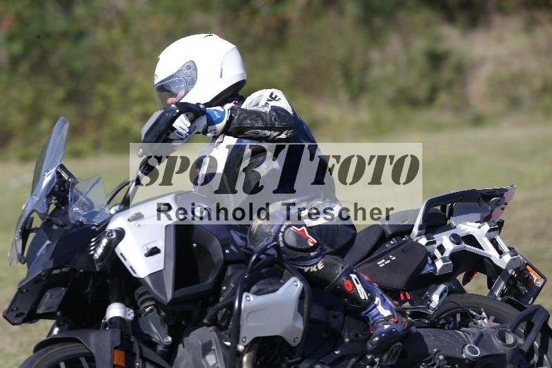 /Archiv-2025/49 26.08.2025 Cornu Master School ADR/gruen-vert/17